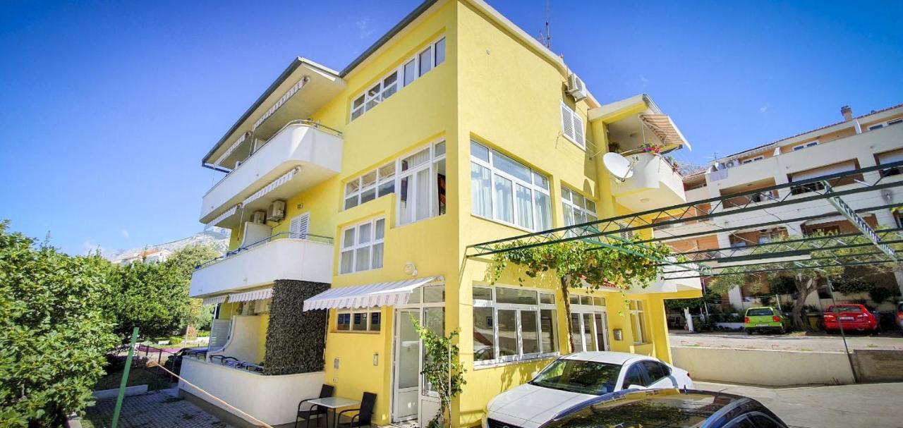 Deluxe Apartment F & M Tucepi Exterior photo
